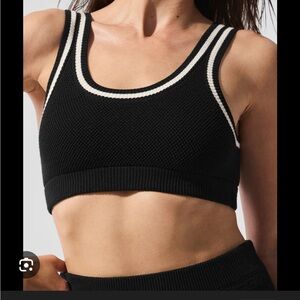 ALO YOGA Tennis Club Sweater Knit Bra Black/Ivory